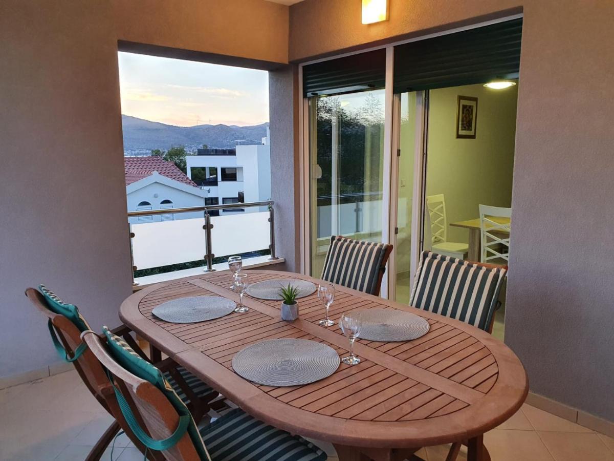 Apartment Anakatarina Трогир Екстериор снимка
