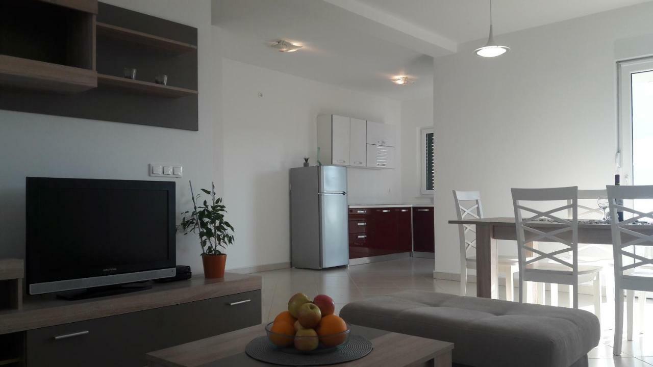 Apartment Anakatarina Трогир Екстериор снимка