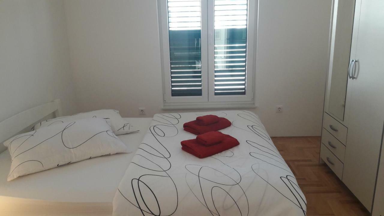 Apartment Anakatarina Трогир Екстериор снимка