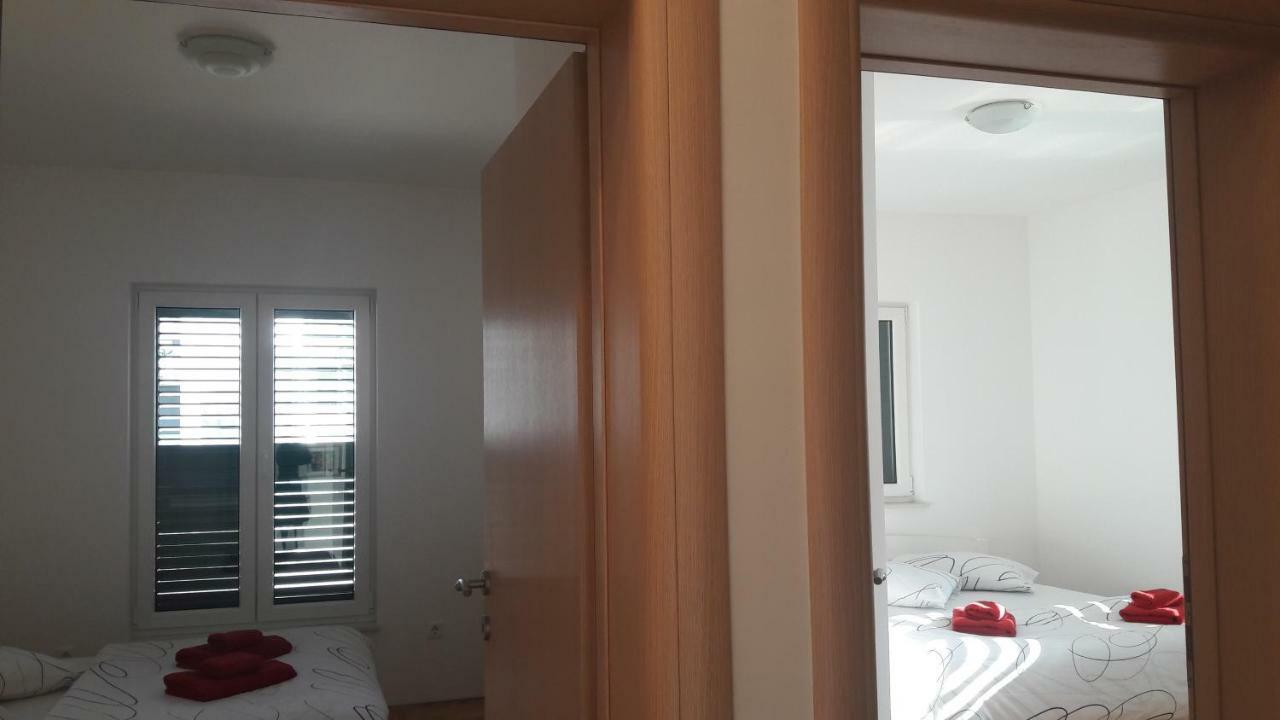 Apartment Anakatarina Трогир Екстериор снимка