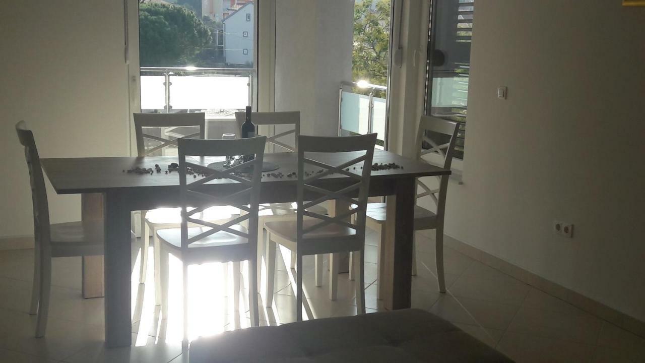Apartment Anakatarina Трогир Екстериор снимка